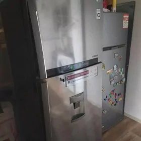 Холодильник ,Lg