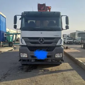 Mercedes-Benz S-Class 2014