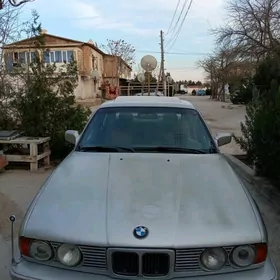 BMW 525 1990