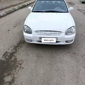 Hyundai Sonata 1998