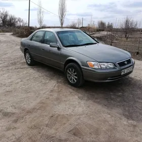 Toyota Camry 1999