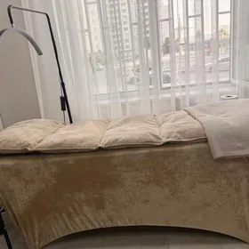 кушетка с матрасом и чехлом