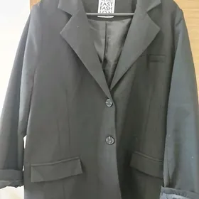 Пиджак черный