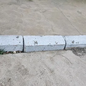 Bardur Granit  20x30x70.