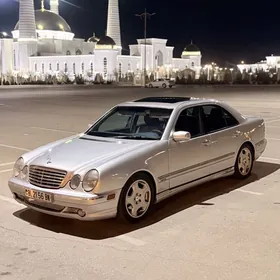 Mercedes-Benz 230E 2001