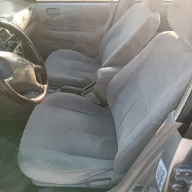 Toyota Corolla 2001
