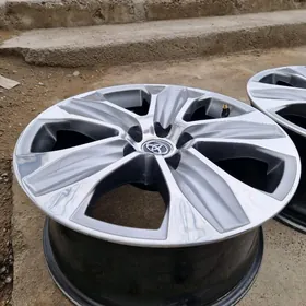 2021 highlander xle diska