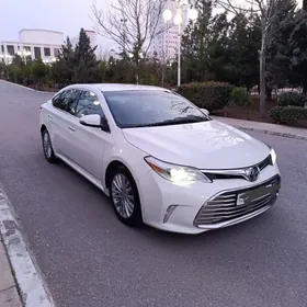 Toyota Avalon 2015