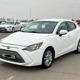 Toyota Yaris 2017