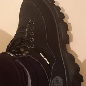 Ådik krassowka. Сопоги.