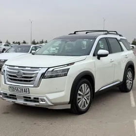 Nissan Pathfinder 2022