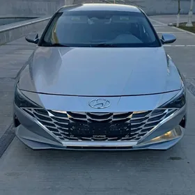 Hyundai Elantra 2021