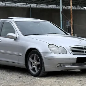 Mercedes-Benz C320 2000