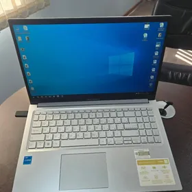 noutbuk i5 12 pokoleniya paket