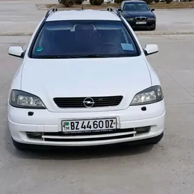 Opel Astra 2001