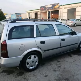 Opel Astra 2001