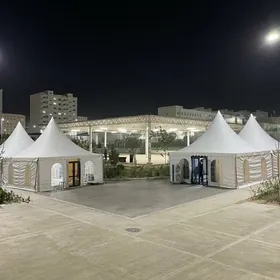 Toy hyzmatlary, Palata