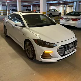 Hyundai Elantra 2018