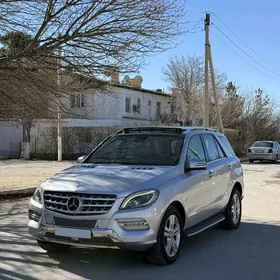 Mercedes-Benz ML350 2012