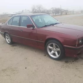 BMW 525 1992