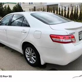 Toyota Camry 2011