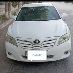 Toyota Camry 2011