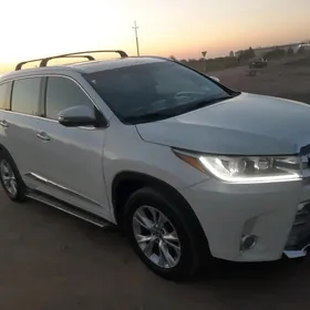 Toyota Highlander 2017
