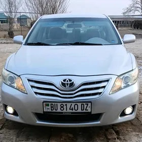 Toyota Camry 2010