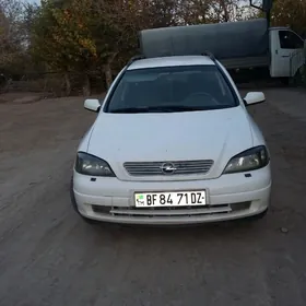 Opel Astra 2003