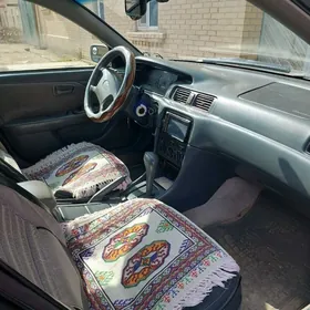 Toyota Camry 2000