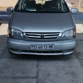 Toyota Sienna 2002