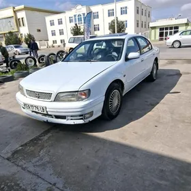 Nissan Maxima 1995