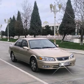 Toyota Camry 1999