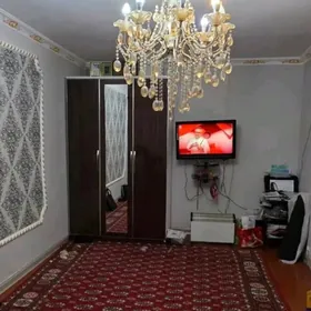 10мкр 1эт 1ком 40м2 ГОСТИНКА