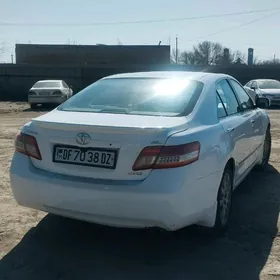 Toyota Camry 2010
