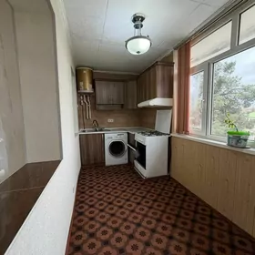 10 МКР 2 КОМ 4 ЭТАЖ