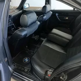 BMW 525 1992