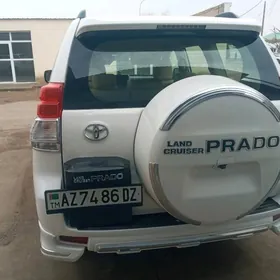 Toyota Land Cruiser Prado 2010