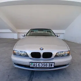 BMW E39 1998