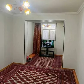 Eyesinden satlyk jay