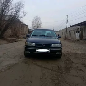 Opel Vectra 1992