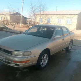Toyota Camry 1992
