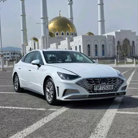 Hyundai Sonata 2021