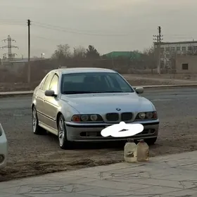BMW E39 1998