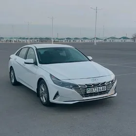 Hyundai Elantra 2021