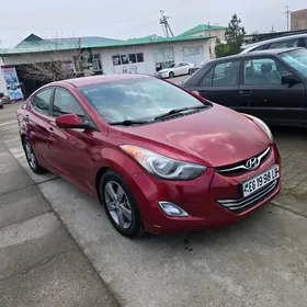 Hyundai Elantra 2013