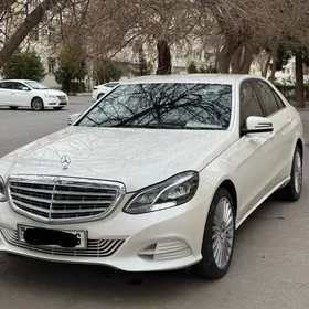 Mercedes-Benz 300E 2014