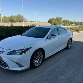 Lexus ES 350 2019