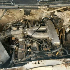 Mark mator karopga 2.5 vvt