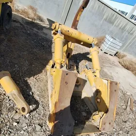 Cat d8